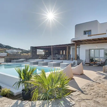 Oasis 2 * Mykonos Town