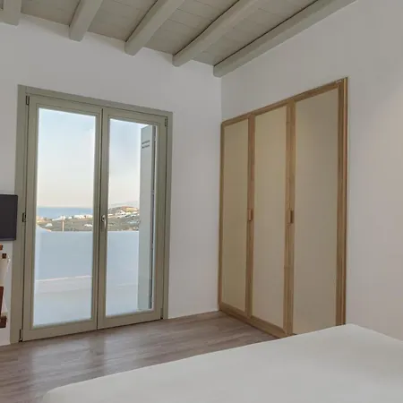 Oasis 2 Villa Mykonos Town